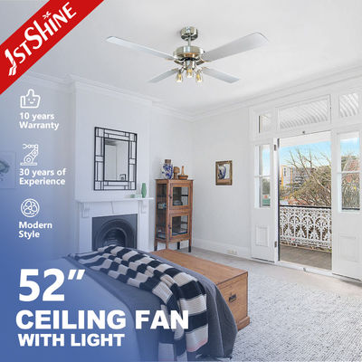 kaufen Geräuschloser 50HZ Wohnzimmer Deckenventilator mit Licht Vier MDF Blade Online-Herstellung