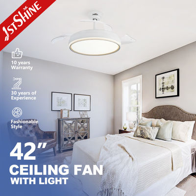 Guter Preis Zeitgenössisches Design 6 Geschwindigkeit LED Deckenventilator mit versteckten Klingen 42 Zoll Platz sparen Online