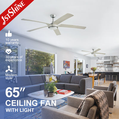 Großer Raum 65 Zoll 5 Klingen LED-Deckenventilator mit Fernbedienung und 110-240V / 50Hz-60Hz