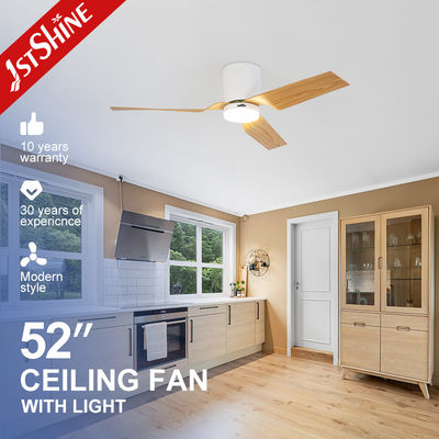 52 Zoll Fernleiten-LED-Deckenventilator mit dimmbarem 3-Farb-Lichtmotor Typ DC reines Kupfer