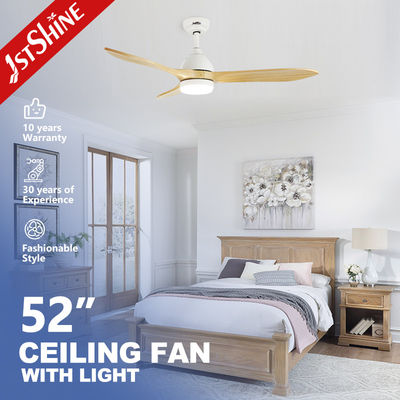 Einfache Installation LED-Deckenventilator mit 5 Geschwindigkeiten und Holzblätter