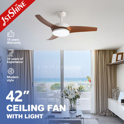 Schlanker 3-Blade-Deckenventilator mit integriertem LED-Licht Modernes und stilvolles Design