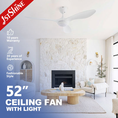 52 Zoll weißer Deckenventilator mit dimmbarer LED-Leuchte und Fernbedienung DC-Motor