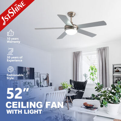 Guter Preis 52 Zoll moderner Silberdeckenventilator mit 3-farbigem LED-Licht und leistungsstarkem AC-Motor Online